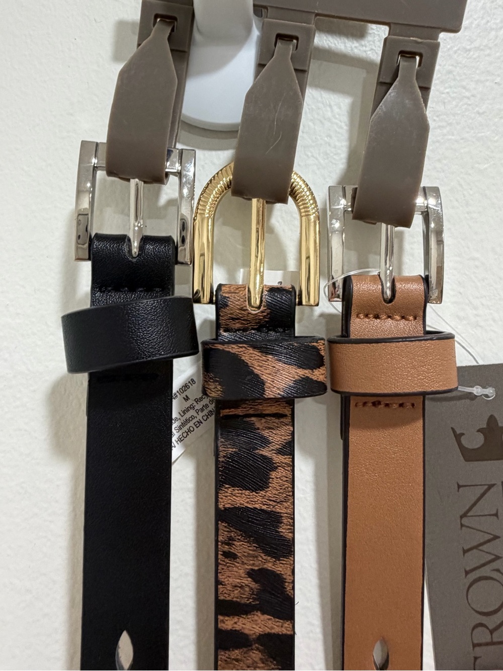 Crown Vintage Neutral Brown Plastic Garment Hanger Set